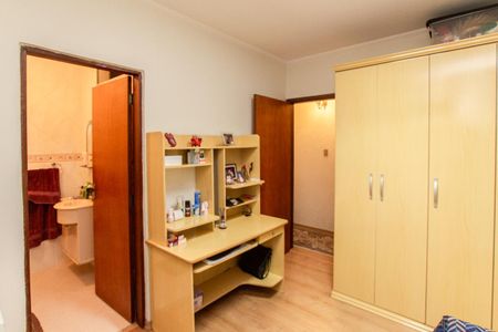 Casa à venda com 400m², 3 quartos e 5 vagasSuíte 1