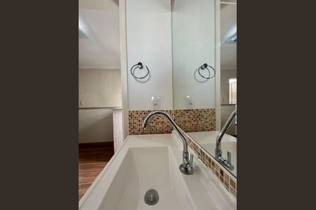 Apartamento à venda com 104m², 2 quartos e 2 vagasLavabo