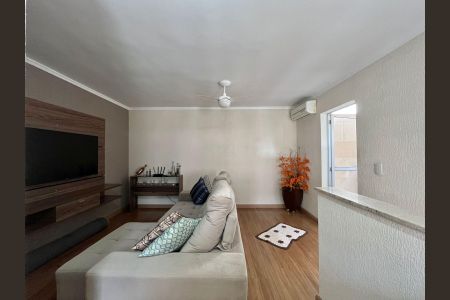 Apartamento à venda com 104m², 2 quartos e 2 vagasSala