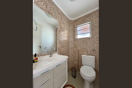 Apartamento à venda com 104m², 2 quartos e 2 vagasLavabo