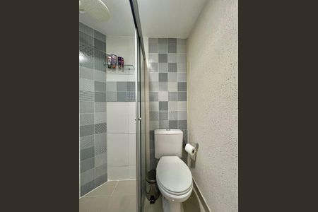 Apartamento à venda com 104m², 2 quartos e 2 vagasBanheiro da Suíte 