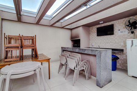 Apartamento à venda com 42m², 2 quartos e sem vagaÁrea comum - Churrasqueira