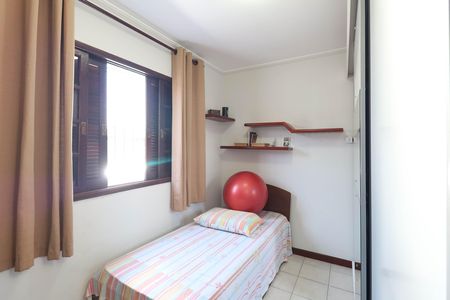 Casa à venda com 180m², 4 quartos e 2 vagas
