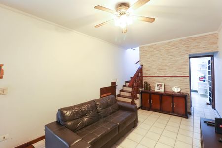 Casa à venda com 180m², 4 quartos e 2 vagas