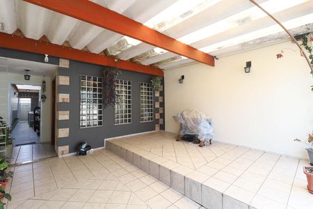 Casa à venda com 180m², 4 quartos e 2 vagas