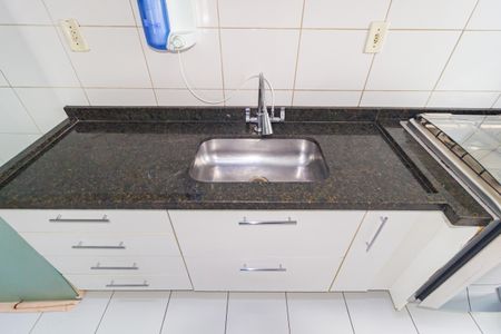 Apartamento para alugar com 52m², 2 quartos e 1 vagaDetalhe - Cozinha