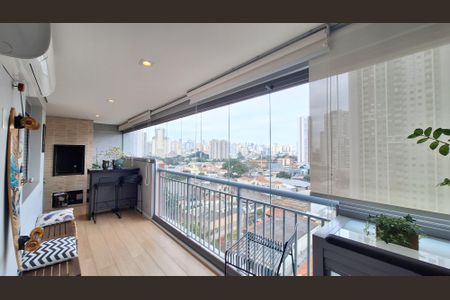 Apartamento à venda com 67m², 2 quartos e 1 vagaVaranda