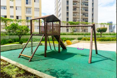 Apartamento à venda com 77m², 3 quartos e 1 vagaÁrea comum - Playground