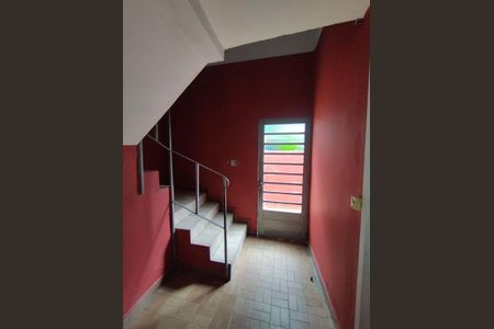 Hall de entrada de casa para alugar com 2 quartos, 70m² em Parque Bristol, São Paulo