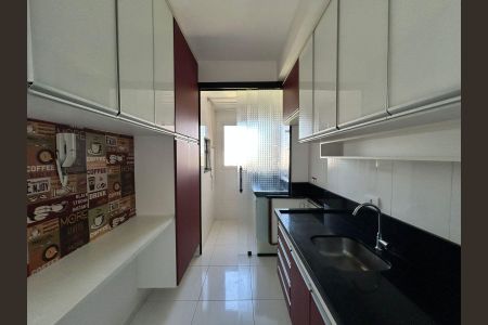 Cozinha de apartamento para alugar com 2 quartos, 62m² em Vila Machado, Jacareí