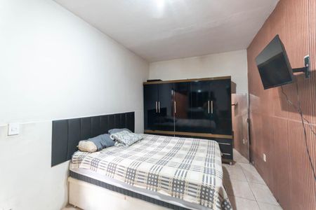 Casa à venda com 240m², 2 quartos e 2 vagasQuarto 2 (primeiro andar)