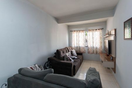 Sala de casa à venda com 2 quartos, 240m² em Benfica, Rio de Janeiro