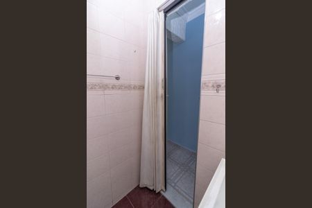 Casa de condomínio para alugar com 70m², 2 quartos e sem vagaBanheiro