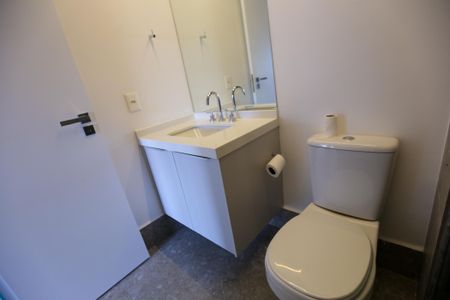 Banheiro de apartamento para alugar com 2 quartos, 67m² em Freguesia do Ó, São Paulo