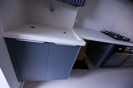 Apartamento para alugar com 67m², 2 quartos e 1 vaga Apartamento para alugar com 67m², 2 quartos e 1 vagaCozinha e Área de Serviço