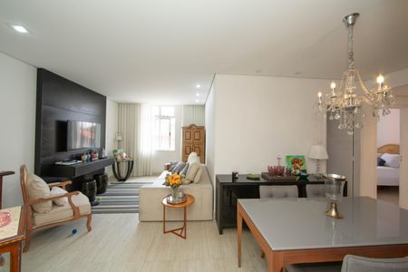 Apartamento à venda com 82m², 2 quartos e 1 vagaSALA