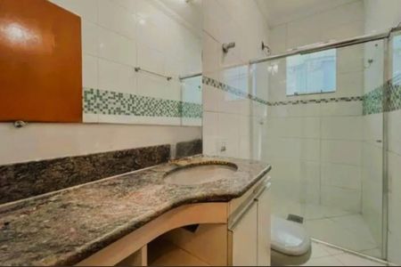 Casa para alugar com 140m², 4 quartos e 3 vagas