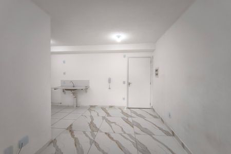 Sala de apartamento para alugar com 2 quartos, 38m² em Parque São Jorge, Campinas