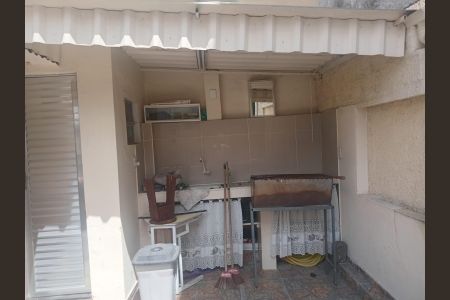 Casa para alugar com 100m², 3 quartos e sem vaga Casa para alugar com 100m², 3 quartos e sem vagaÁrea de serviço