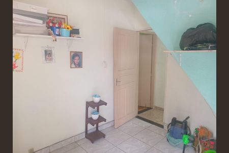 Quarto de casa para alugar com 3 quartos, 100m² em Ramos, Rio de Janeiro