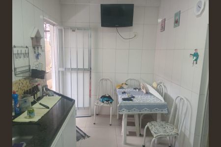 Casa para alugar com 100m², 3 quartos e sem vaga Casa para alugar com 100m², 3 quartos e sem vagaCozinha