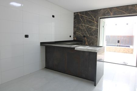 Casa à venda com 100m², 3 quartos e 2 vagasCozinha