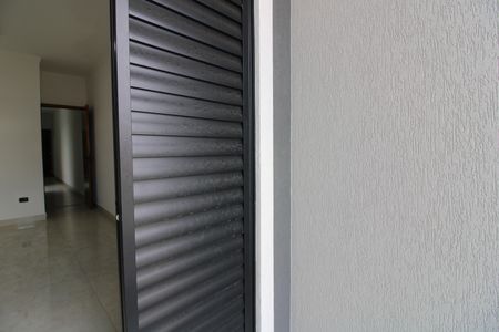 Casa à venda com 100m², 3 quartos e 2 vagasVaranda quarto 1