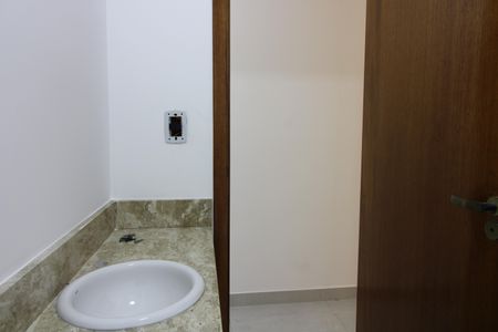 Casa à venda com 100m², 3 quartos e 2 vagasLavabo