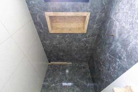 Casa à venda com 100m², 3 quartos e 2 vagas Casa à venda com 100m², 3 quartos e 2 vagasBanheiro 2