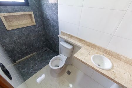 Casa à venda com 100m², 3 quartos e 2 vagas Casa à venda com 100m², 3 quartos e 2 vagasBanheiro 1Banheiro 2