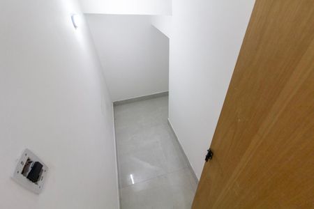 Casa à venda com 100m², 3 quartos e 2 vagas Casa à venda com 100m², 3 quartos e 2 vagasDispensa