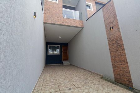 Casa à venda com 100m², 3 quartos e 2 vagas Casa à venda com 100m², 3 quartos e 2 vagasGaragem