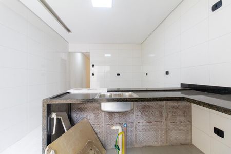 Casa à venda com 100m², 3 quartos e 2 vagas Casa à venda com 100m², 3 quartos e 2 vagasCozinha