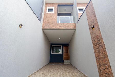 Casa à venda com 100m², 3 quartos e 2 vagas Casa à venda com 100m², 3 quartos e 2 vagasGaragem