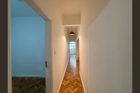 Apartamento para alugar com 110m², 3 quartos e sem vagaSala - corredor de acesso