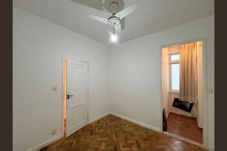 Apartamento para alugar com 110m², 3 quartos e sem vagaQuarto 1