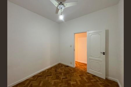Apartamento para alugar com 110m², 3 quartos e sem vagaQuarto 1