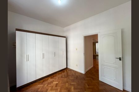 Apartamento para alugar com 110m², 3 quartos e sem vagaQuarto 2