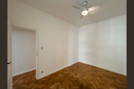 Apartamento para alugar com 110m², 3 quartos e sem vagaQuarto 3