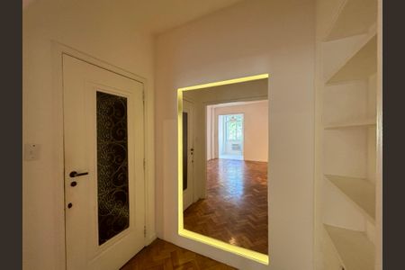 Apartamento para alugar com 110m², 3 quartos e sem vagaSala - hall de entrada