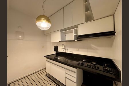 Apartamento para alugar com 110m², 3 quartos e sem vagaCozinha