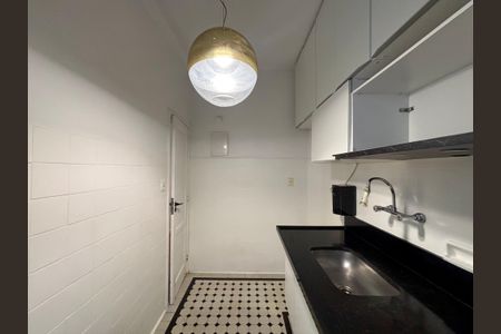 Apartamento para alugar com 110m², 3 quartos e sem vagaCozinha