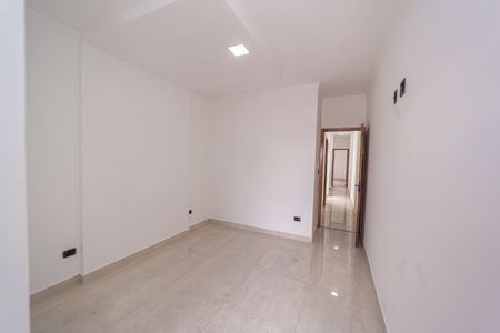 Casa à venda com 100m², 3 quartos e 2 vagas Casa à venda com 100m², 3 quartos e 2 vagasQuarto 3