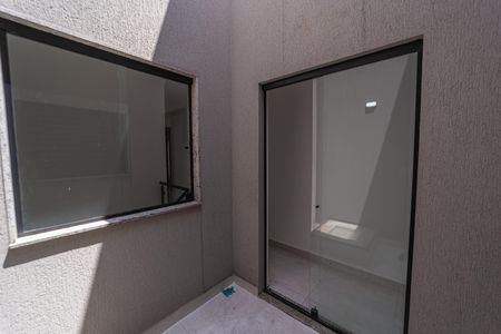 Casa à venda com 100m², 3 quartos e 2 vagas Casa à venda com 100m², 3 quartos e 2 vagasJardim de Inverno