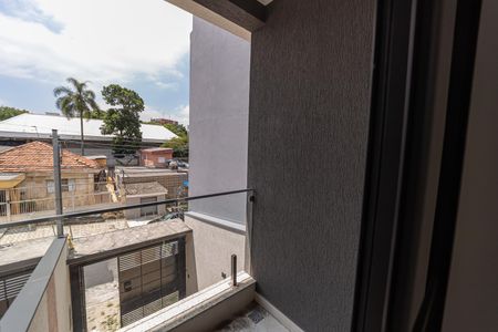 Casa à venda com 100m², 3 quartos e 2 vagas Casa à venda com 100m², 3 quartos e 2 vagasVaranda do Quarto 3