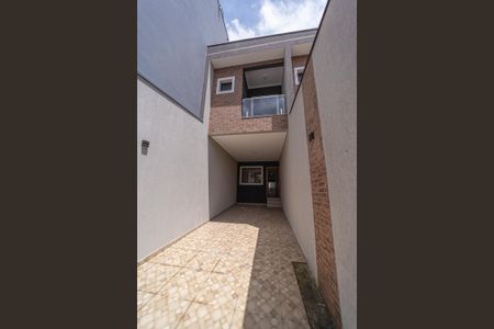 Casa à venda com 100m², 3 quartos e 2 vagas Casa à venda com 100m², 3 quartos e 2 vagasGaragem