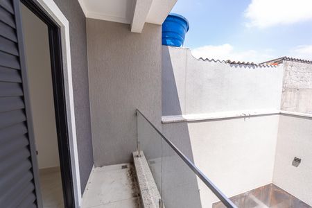 Casa à venda com 100m², 3 quartos e 2 vagas Casa à venda com 100m², 3 quartos e 2 vagasVaranda do Quarto 1
