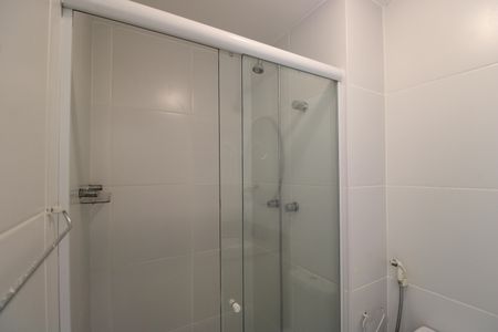 Apartamento para alugar com 71m², 2 quartos e 1 vagaBanheiro social 