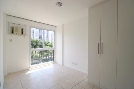 Apartamento para alugar com 71m², 2 quartos e 1 vagaSuíte 