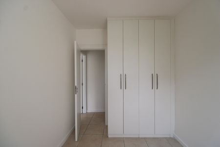 Apartamento para alugar com 71m², 2 quartos e 1 vagaQuarto 